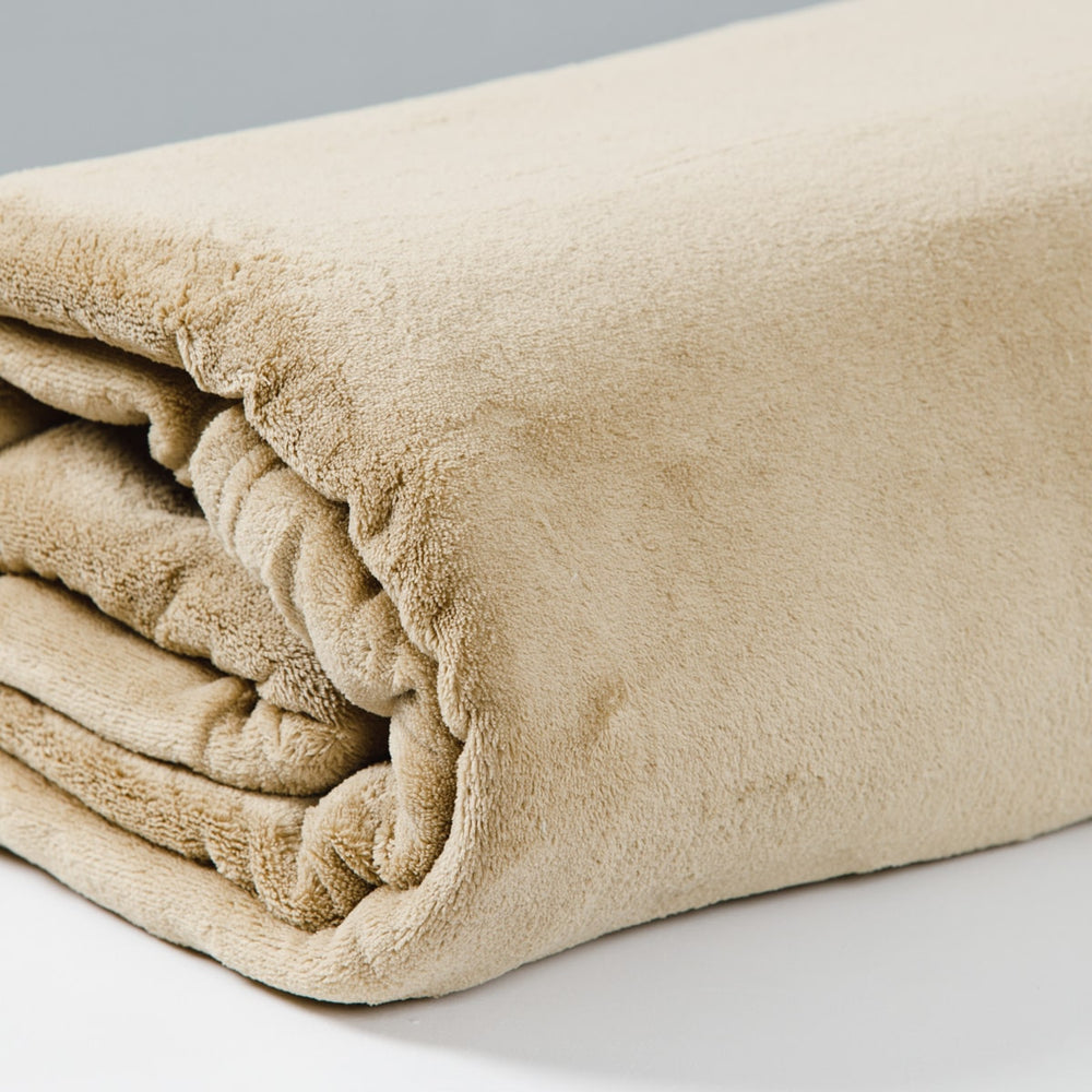 
                  
                    #color-beige
                  
                