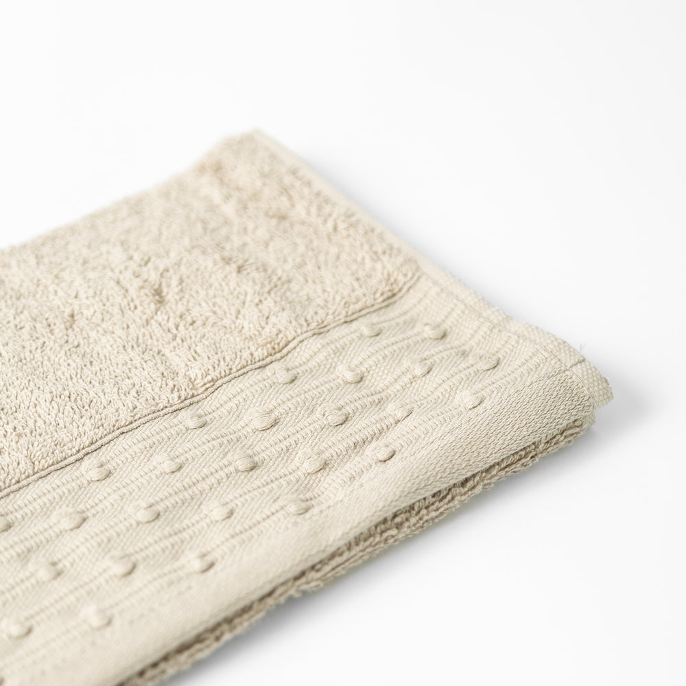 
                  
                    #color-Beige
                  
                