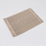 
                    
                      Individual rectangular tejido color beige con flecos laterales-
                    
                  