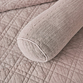 almohadón con forma de caramelo en trama manchester-rosa