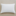 Almohada blanca rectangular con relleno esponjoso sobre fondo beige-blanco