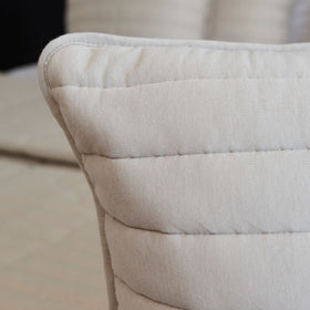 Funda de almohada beige Vigo con diseño acolchado y textura-beige
