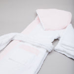 
                    
                      Bata de baño infantil blanca y rosa con capucha y mangas-rosa
                    
                  