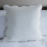 
                    
                      Funda de almohada blanca acolchada con diseño ondulado y bordes redondeados-natural
                    
                  