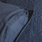 
                    
                      Funda de almohada Calabria gris con textura y pliegues decorativos-gris
                    
                  