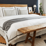 
                    
                      Cama con funda edredón gris aplicado algodón egipcio y banco madera-gris
                    
                  