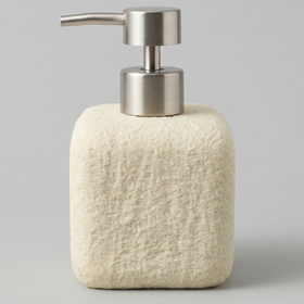 Dispensador de jabón líquido de piedra beige con bomba plateada-