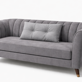 Sofá gris moderno con cojines y patas de madera oscura-gris