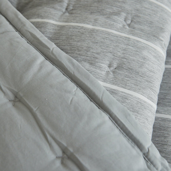 #color-gris