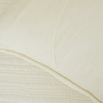 
                    
                      Funda de almohón Lagos natural en tono blanco crema con textura suave-natural
                    
                  