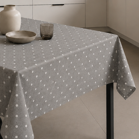 mantel gris con lunares blancos sobre mesa cuadrada en cocina nordica minimalista-gris