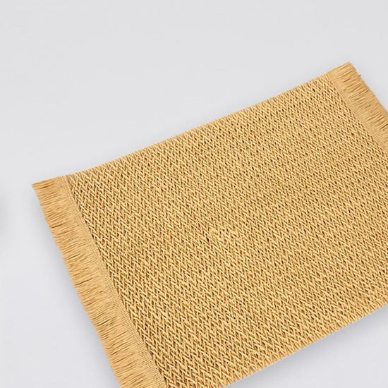 Individual Mallorca rectangular de fibra natural color beige con flecos-