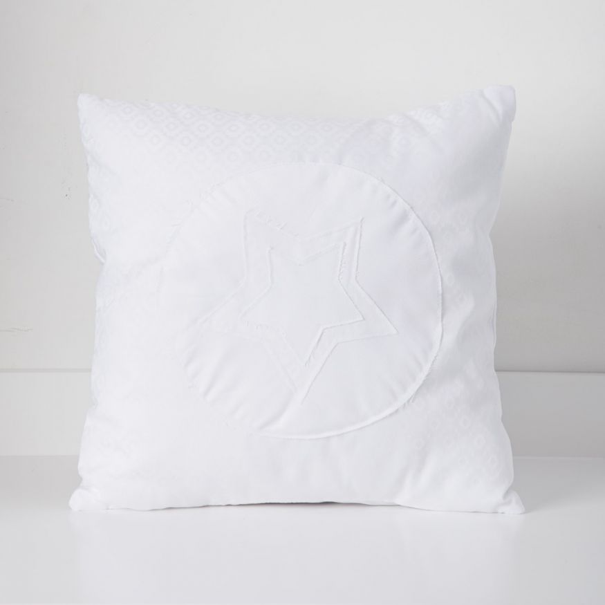 ALMOHADON CON PARCHE ESTRELLA